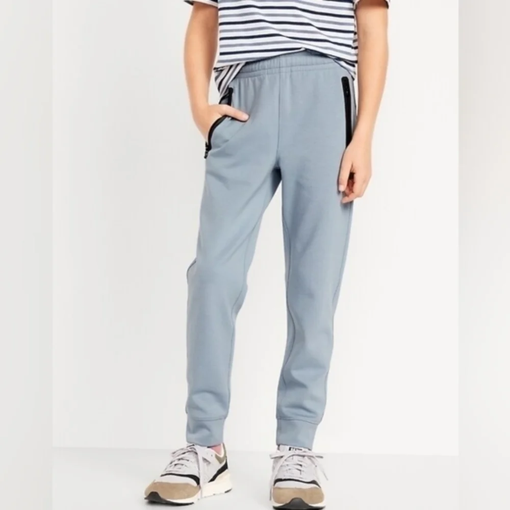 NWT Old Navy Active Dynamic Fleece Jogger Sweatpants